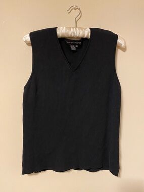 True Character Black V-Neck Sleeveless Top